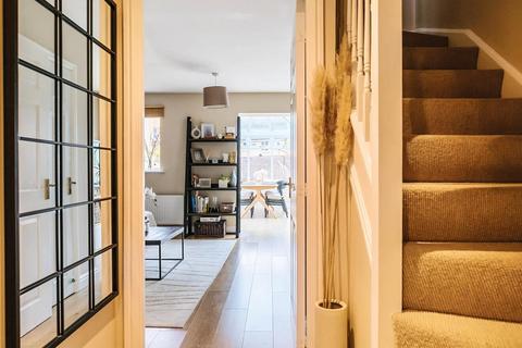 57 Avenue De Gien, Malmesbury, SN16 9GX