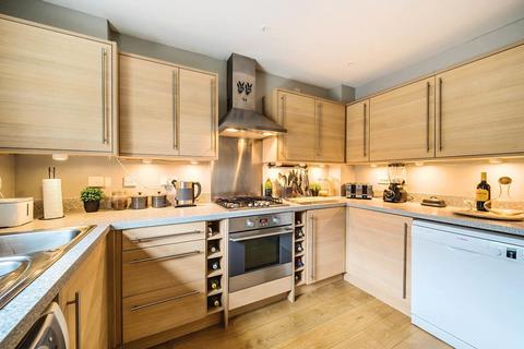 57 Avenue De Gien, Malmesbury, SN16 9GX