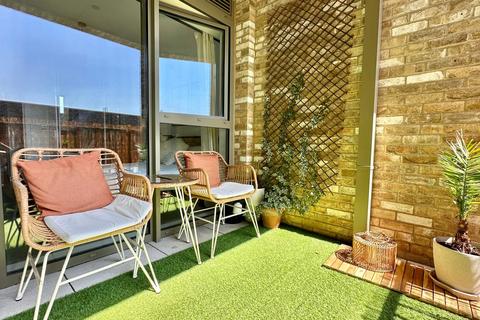 1 bedroom apartment for sale, Galley House, Atlantis Avenue, London E16