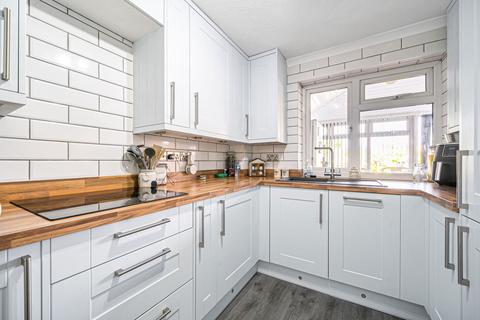 51 Grainger Close, Basingstoke, RG22 4DZ