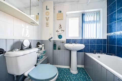 51 Grainger Close, Basingstoke, RG22 4DZ