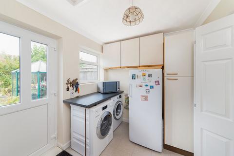 13 Barnards Way, Wantage, OX12 7EA