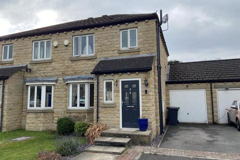 3 bedroom semi-detached house for sale, Huddleston Court, Mirfield WF14