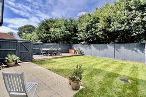 3 bedroom detached house for sale, Woodcutter Close, BH21 6FR