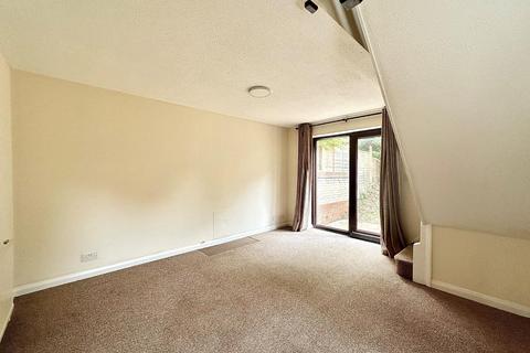 2 bedroom end of terrace house for sale, St Dunstans Rise, West Hunsbury, Northampton NN4