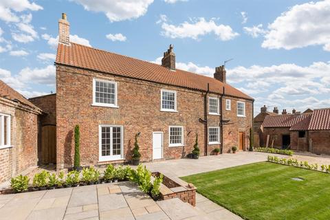 5 bedroom house for sale, Manor House, Conyers Fold, Harpham, Driffield