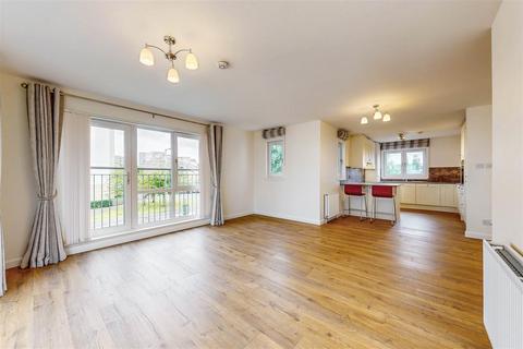 2 bedroom flat for sale, Monart Road, Perth