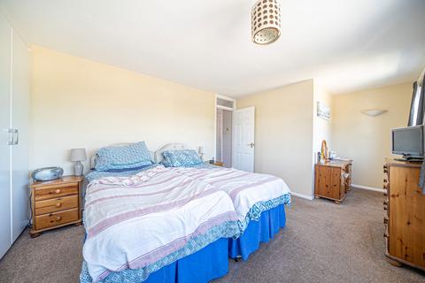 37a Pack Lane, Oakley, Basingstoke, RG23 7BJ