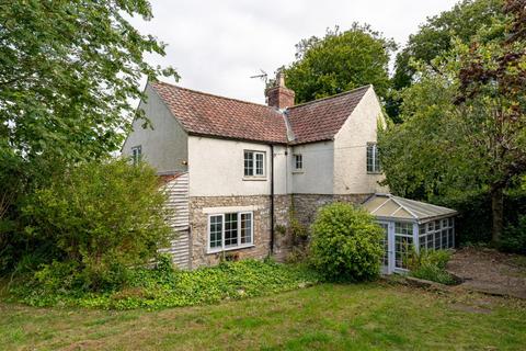 4 bedroom detached house for sale, Wharram, Malton