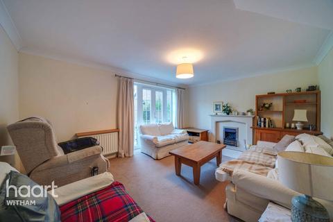 8 Emperor Close, Heybridge, Maldon, CM9 4PL