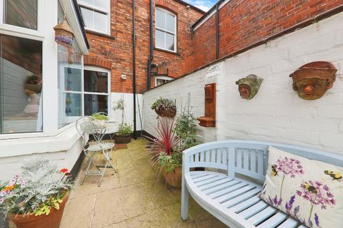 3 bedroom semi-detached house for sale, High Street, Barrow-Upon-Humber, Lincolnshire, DN19 7AA