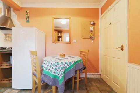 25 Fulford Crescent, New Holland, Barrow-upon-humber, DN19 7BH