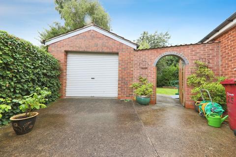 25 Fulford Crescent, New Holland, Barrow-upon-humber, DN19 7BH