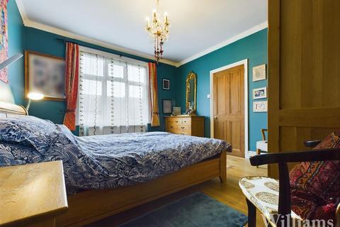 5 bedroom detached house for sale, Oxford Road, Aylesbury HP17