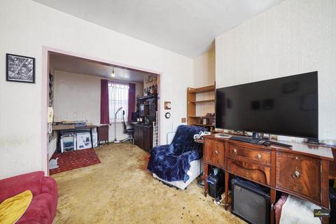 3 Olive Road, London, E13 9PZ
