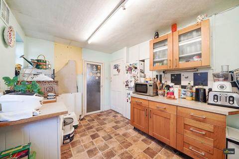 3 Olive Road, London, E13 9PZ