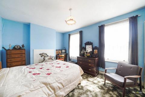 3 Olive Road, London, E13 9PZ