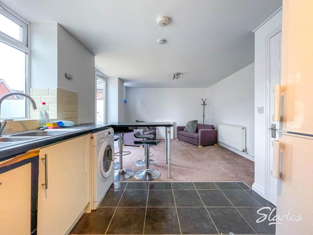 1 wick kitchen 2