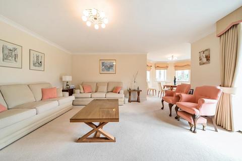 Flat 1, Pond House Lady Aylesford Avenue, Stanmore, HA7 4FQ