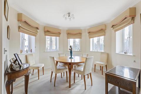 Flat 1, Pond House Lady Aylesford Avenue, Stanmore, HA7 4FQ