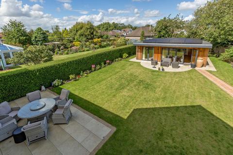 6 Braehead Road, Edinburgh, EH4 6BW