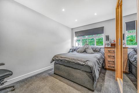 26 Armstrong Way, Woodley, Reading, RG5 4NW