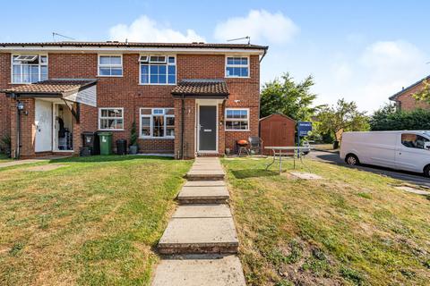 1 bedroom maisonette for sale, Armstrong Way, Woodley, Reading