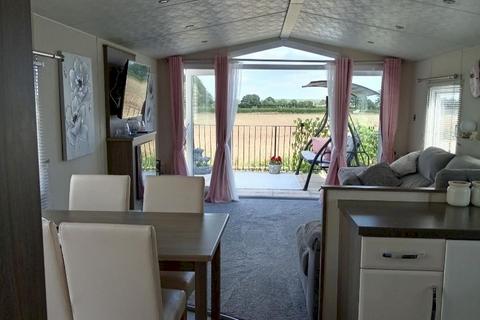 2 bedroom static caravan for sale, Pitch 14, Castlemorton WR13