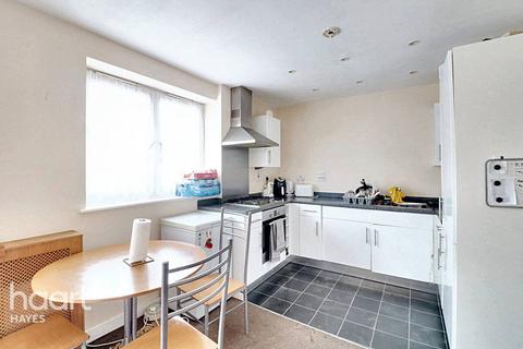 2 bedroom apartment for sale, Taywood Road, NORTHOLT