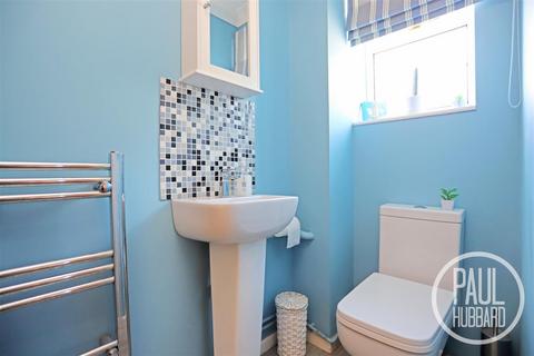 31 Bloomfield Way, Carlton Colville, Lowestoft, NR33 8TH