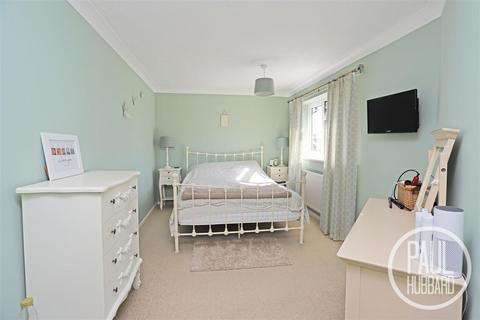 31 Bloomfield Way, Carlton Colville, Lowestoft, NR33 8TH