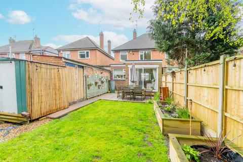 3 bedroom semi-detached house for sale, Letchworth Road, Leicester LE3