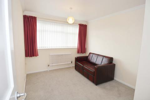 2 bedroom flat for sale, Churchill Gardens, London SW1V