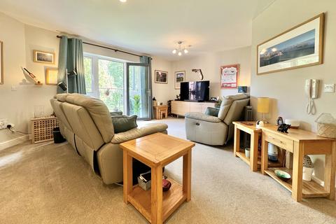 1 bedroom retirement property for sale, Meadow Court, Hamilton Road, Sarisbury Green