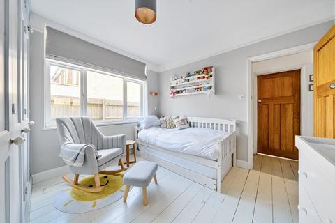 74 Second Cross Road, Twickenham, TW2 5RA