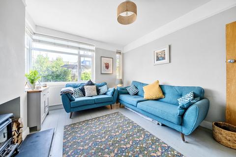 74 Second Cross Road, Twickenham, TW2 5RA