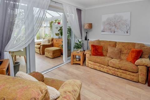 77 Borstal Hill, Whitstable, CT5 4NU