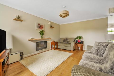 3 bedroom detached house for sale, Alexandra Gardens, Woking GU21