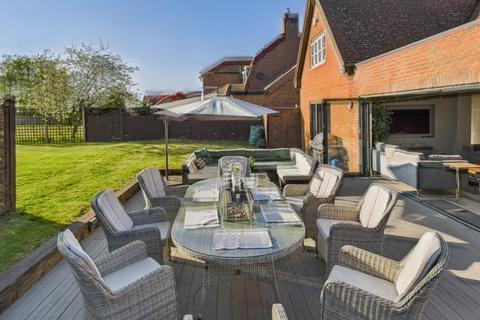 4 bedroom detached house for sale, Model Row, Buckland