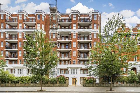 Flat 30, Neville Court Abbey Road, St Johns Wood, London, NW8 9DA