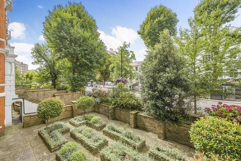 Flat 30, Neville Court Abbey Road, St Johns Wood, London, NW8 9DA