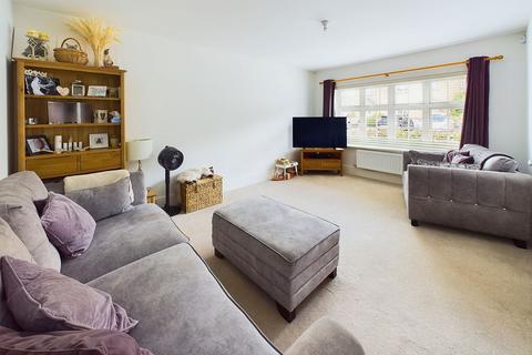 48 Butts Road, Ottery St Mary, EX11 1EL