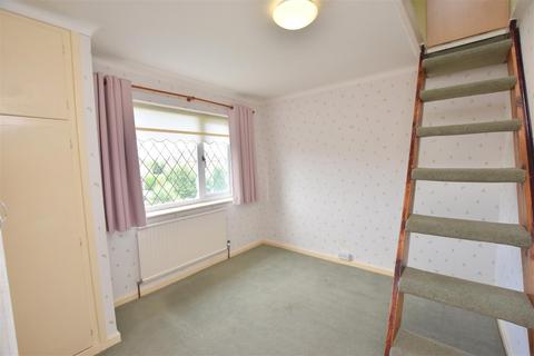13 Landeck Avenue, Grimsby, DN34 4PR