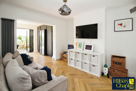 1 Link Way, Hornchurch, RM11 3RN