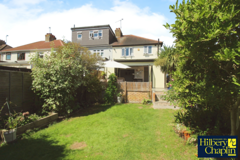1 Link Way, Hornchurch, RM11 3RN