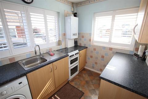 2 bedroom detached bungalow for sale, Norfolk Avenue, Holland on Sea