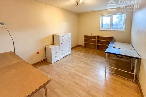 65 Crabtree, Peterborough, PE4 7EQ