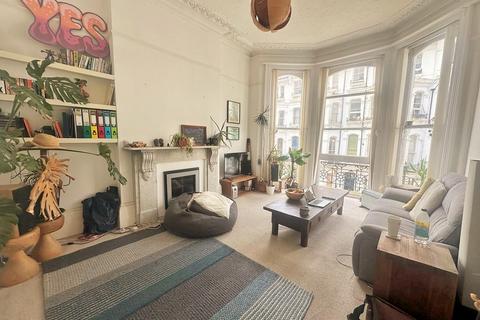 1 bedroom flat for sale, St. Michaels Place, Brighton, BN1 3FU