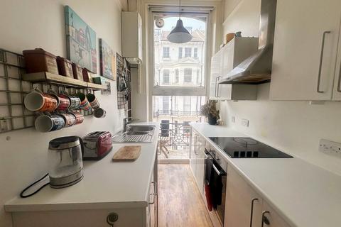 1 bedroom flat for sale, St. Michaels Place, Brighton, BN1 3FU