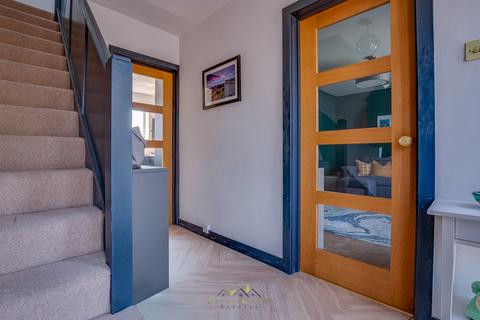 44 Braithwell Road, Ravenfield, Rotherham, S65 4LH